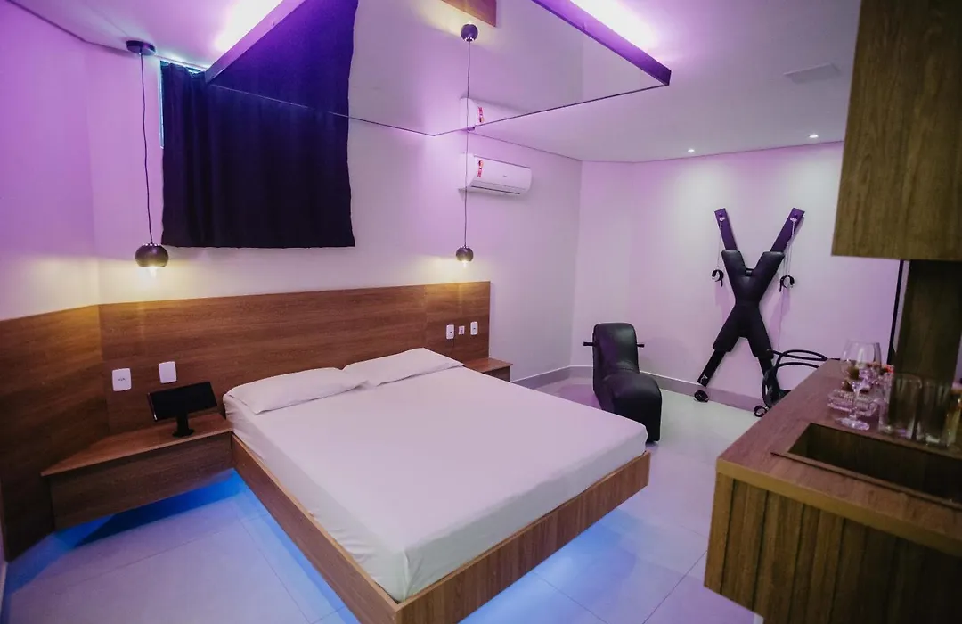 Bliss Motel-1