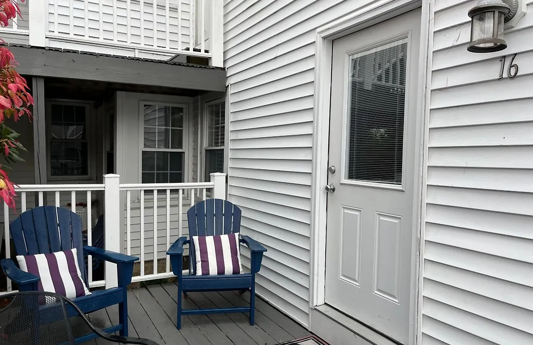 Abalonia Inn-1