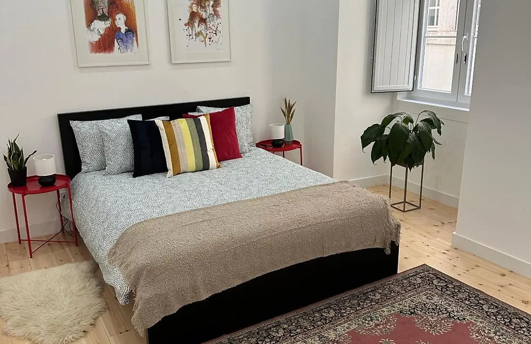 Modern Bedroom In Lisbon-1