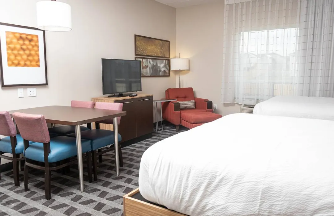 Towneplace Suites By Marriott Petawawa-1
