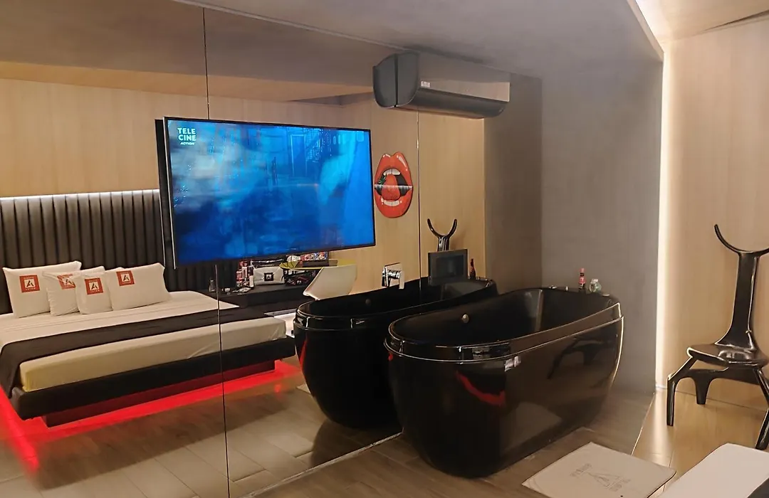 Motel Studio A-1