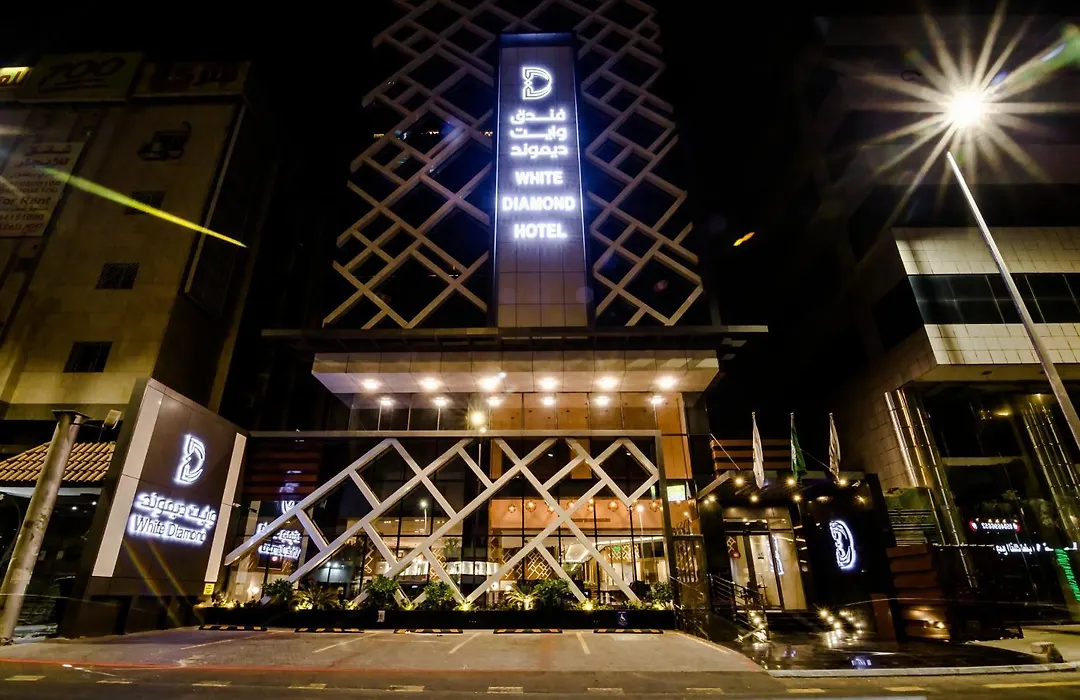 White Diamond Hotel Sari-1