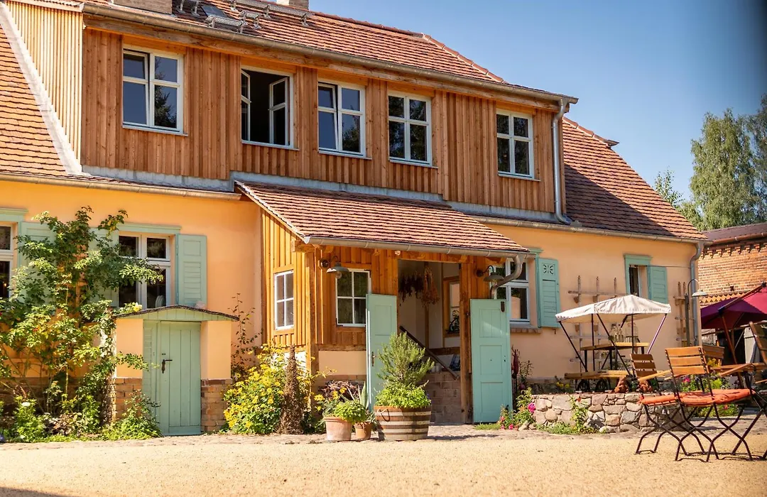 Gut Leben Landresort-1