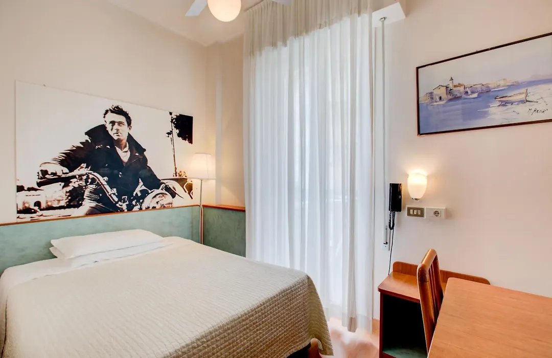 Sympathy Family Hotel-1