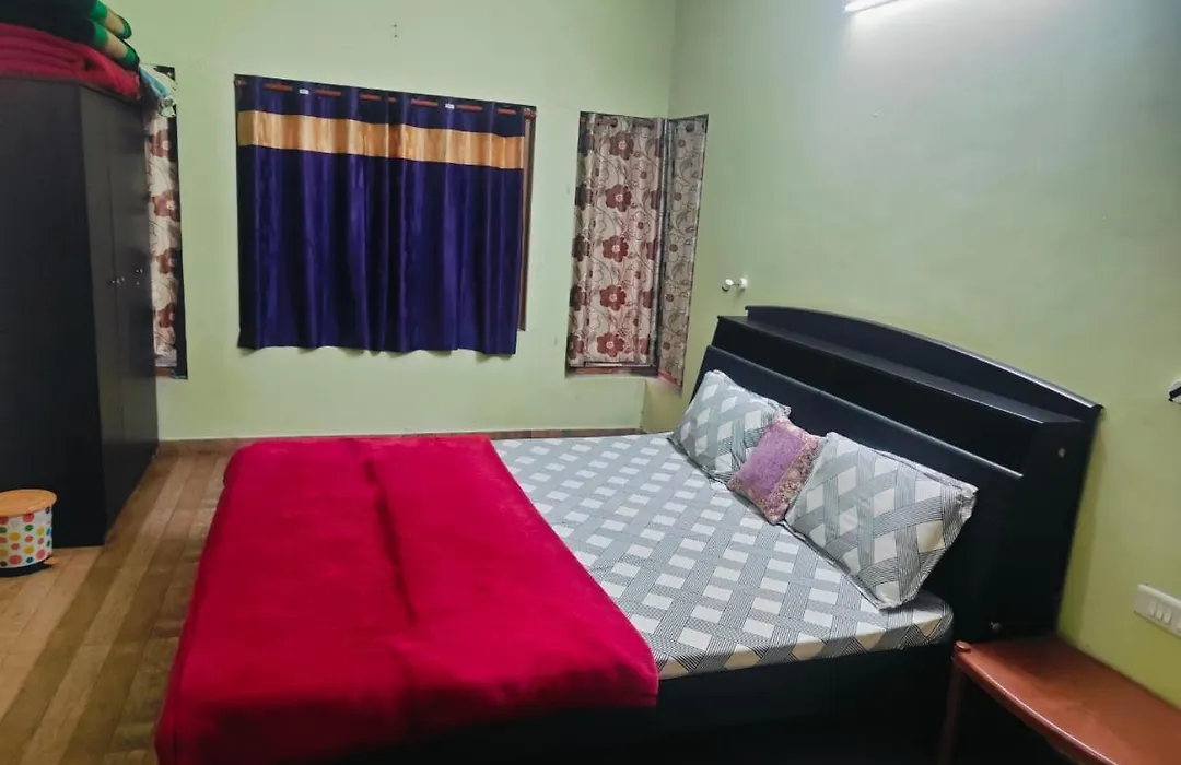 Hillview Holiday Home-1