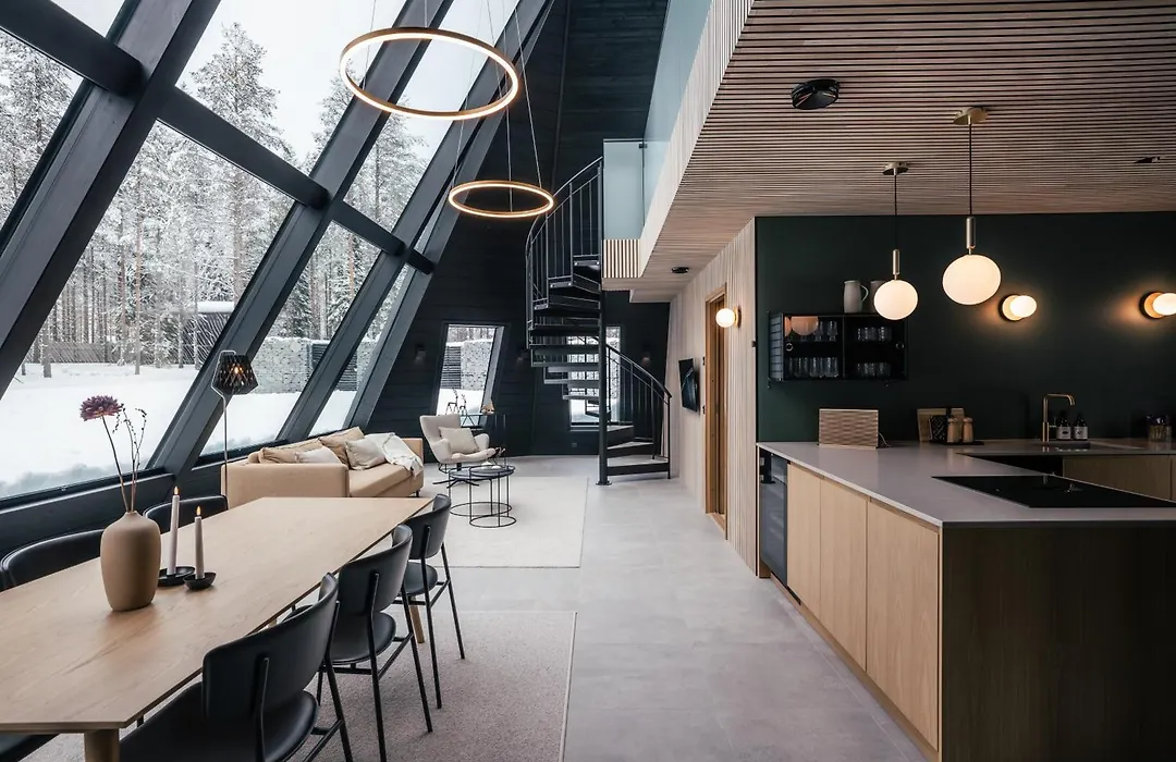Glass Resort-1