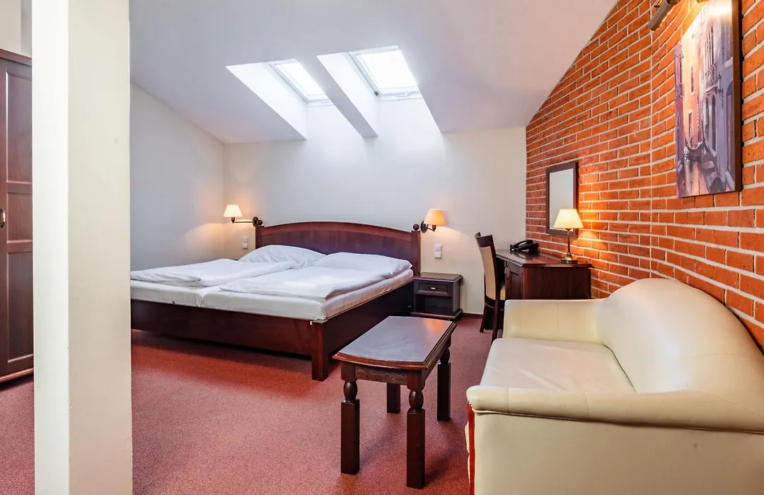 Wellness Hotel Gondola-1