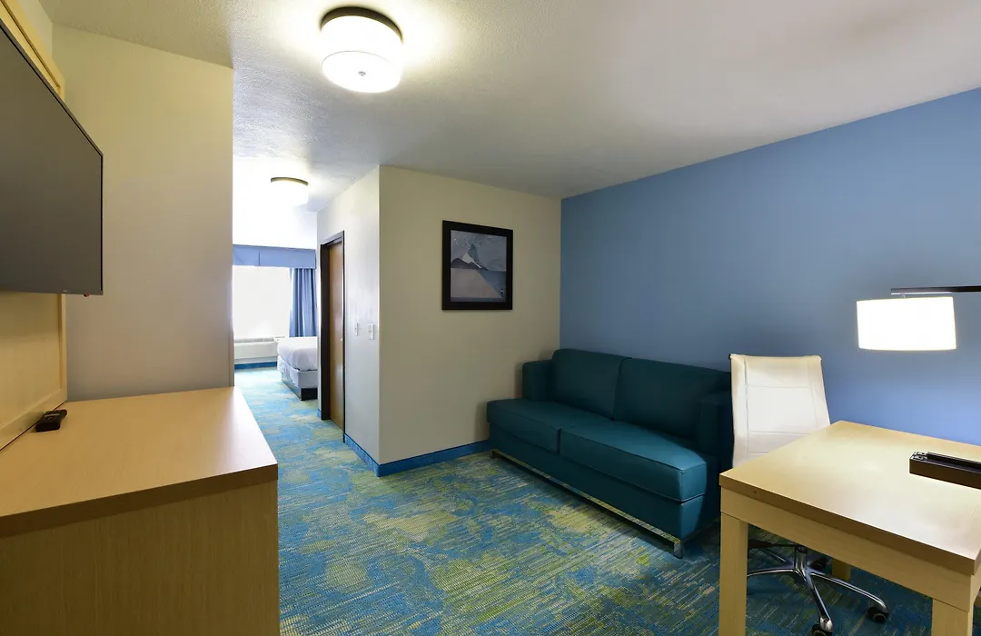 Days Inn By Wyndham Springville-1
