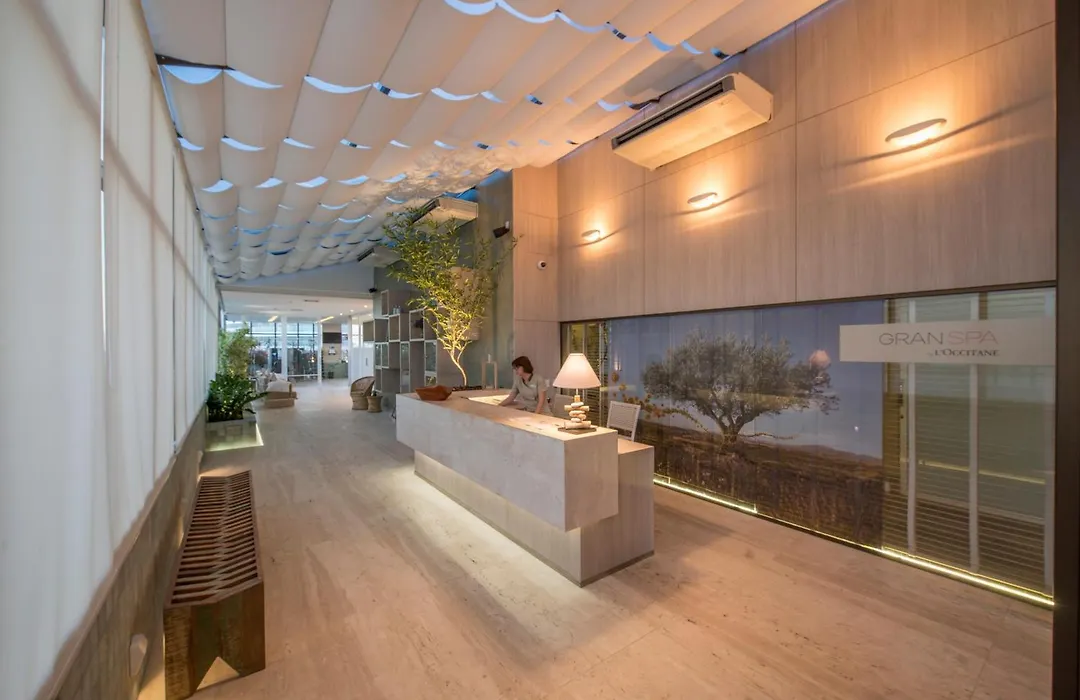 Hotel Gran Marquise-1
