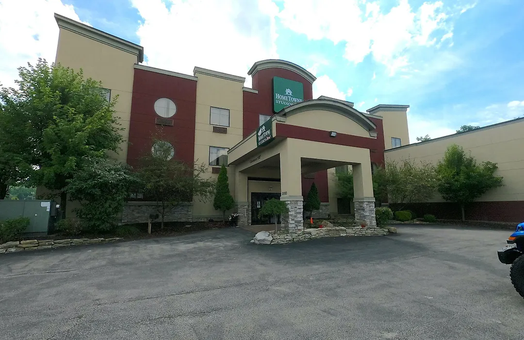 Hometowne Studios & Suites By Red Roof Washington-1