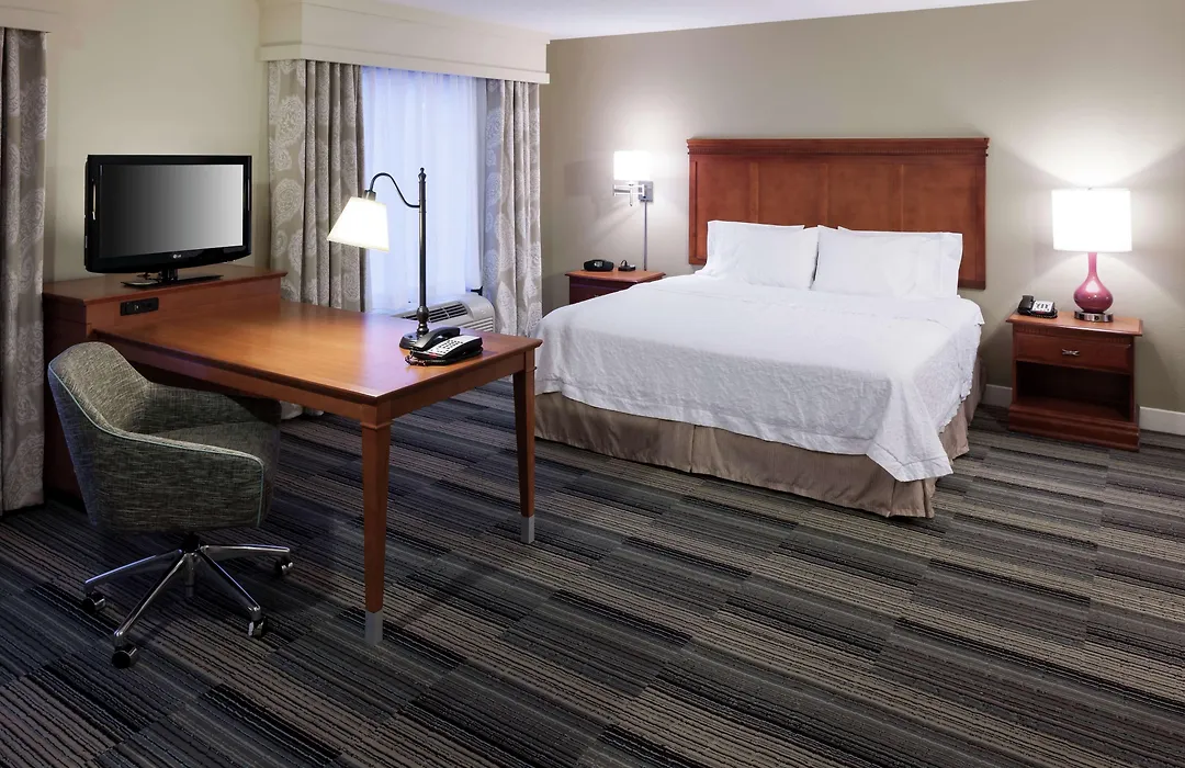 Hampton Inn & Suites Davenport-1