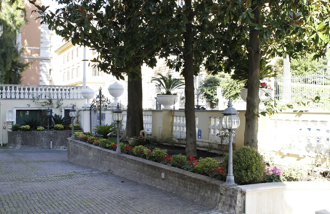 Hotel Villa Pinciana-1