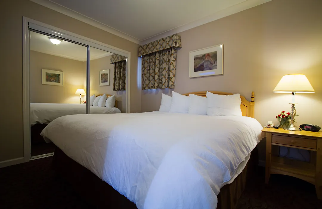 Glenwood Inn & Suites-1