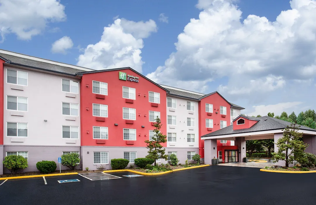 Holiday Inn Express & Suites Lincoln City By Ihg-1