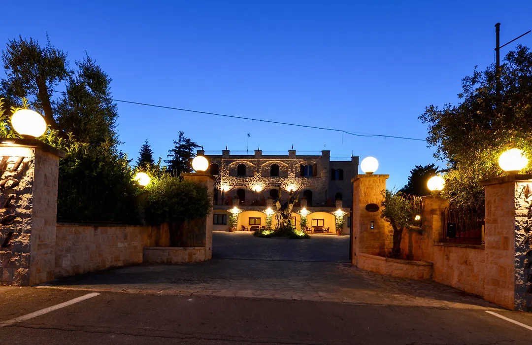 Hotel Castel Miramonti-1