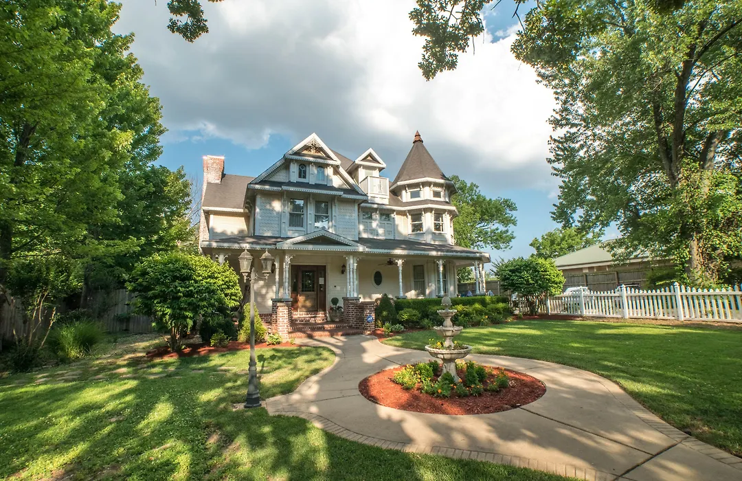 The Victoria Bed & Breakfast-1