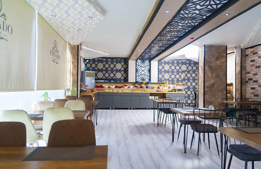 Privado Hotels-1