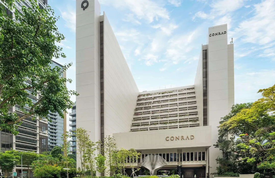 Conrad Singapore Orchard-1