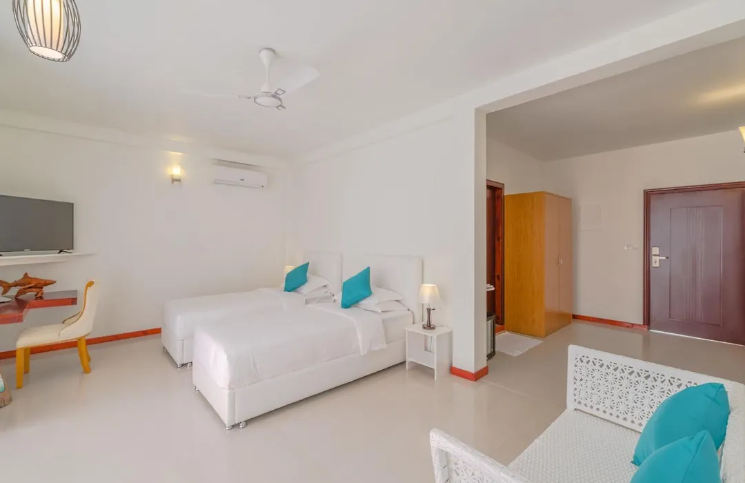 White Sand Dhigurah-1