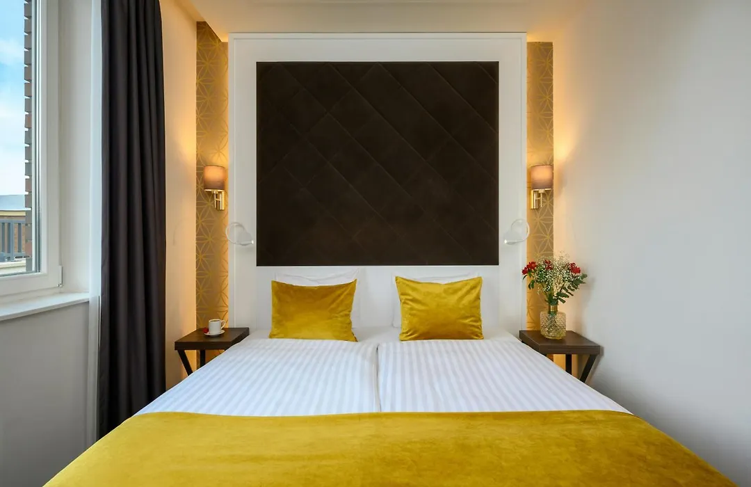 Leonardo Boutique Hotel Budapest M-Square-1