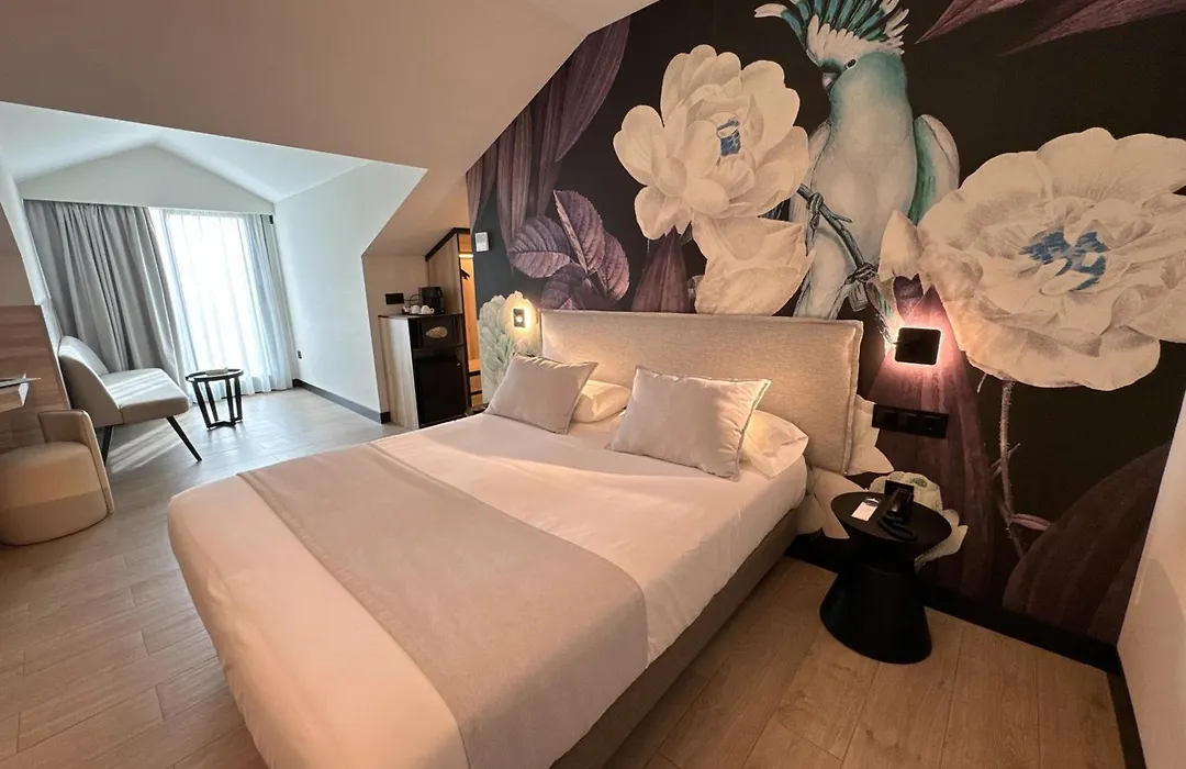 Hotel Delfin Azul-1