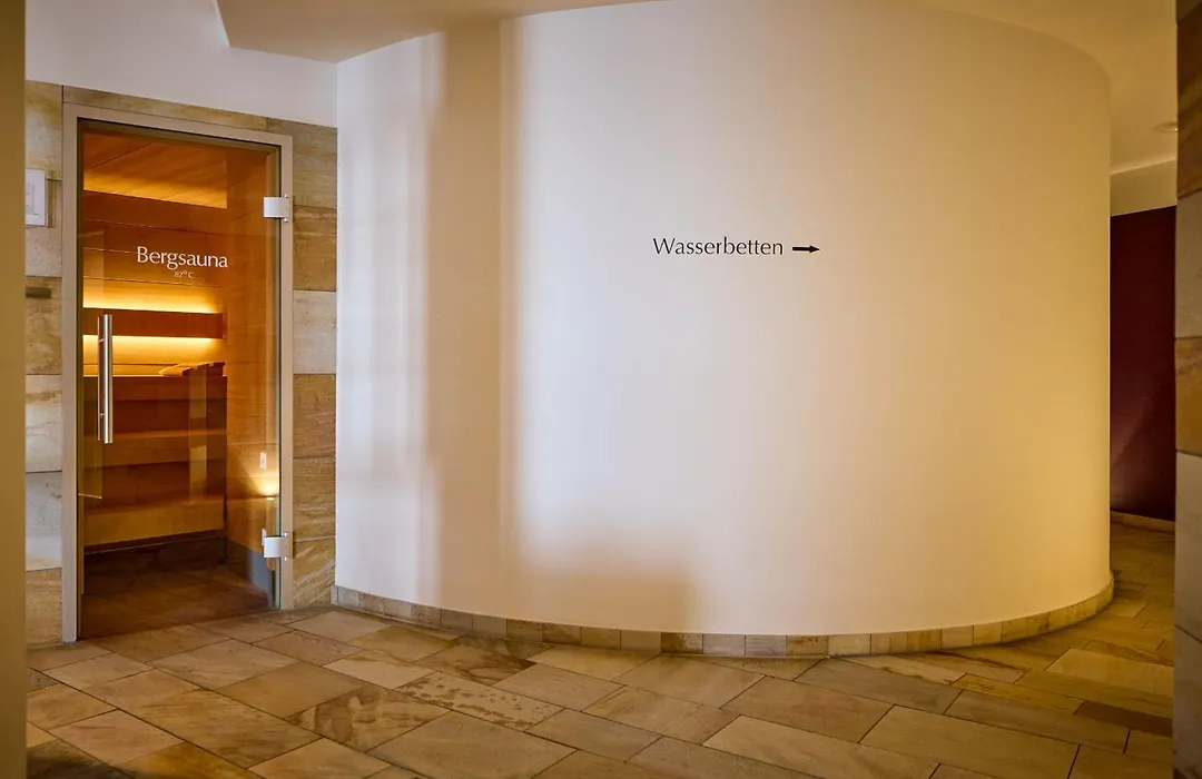 Wellness Hotel Stoos-1