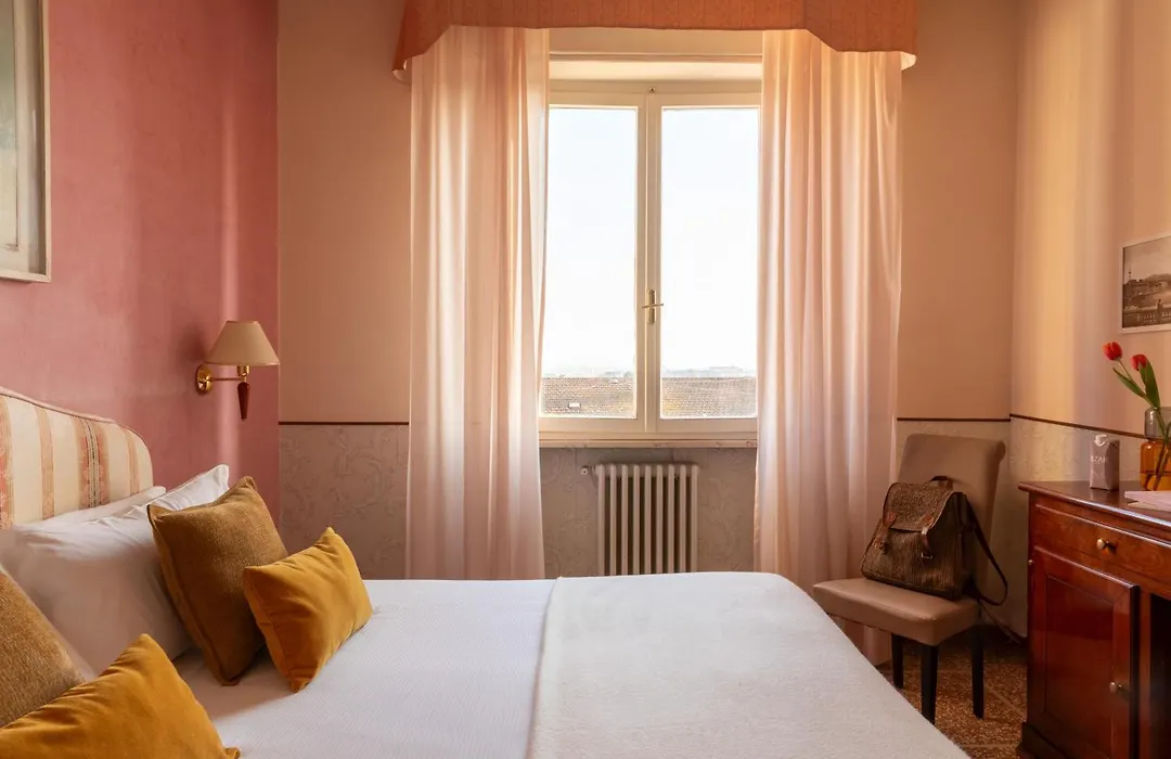 Hotel La Pace-1