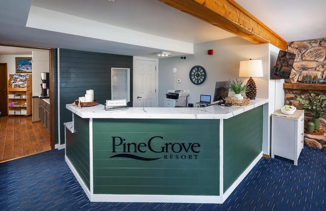Pine Grove Resort-1
