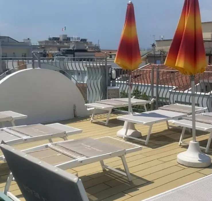 Hotel Aurora-1