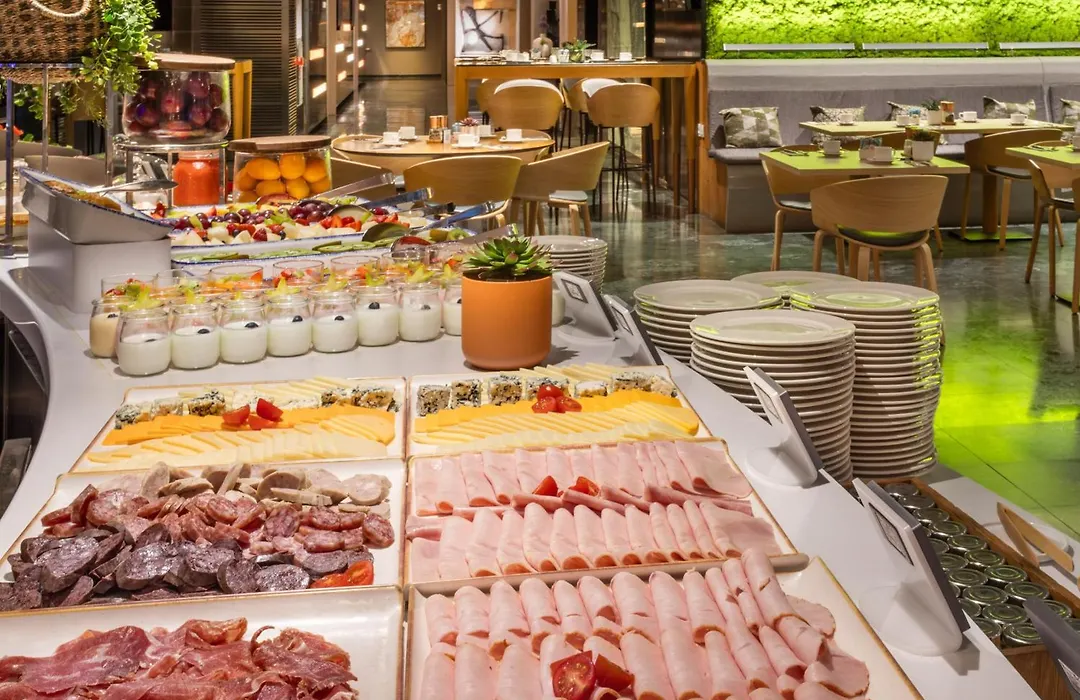 Melia Barcelona Sarriá-1