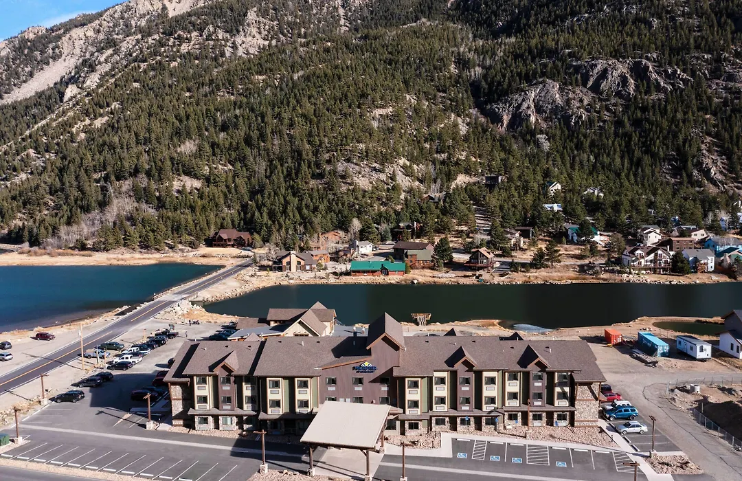 Microtel Inn & Suites By Wyndham Georgetown Lake-1