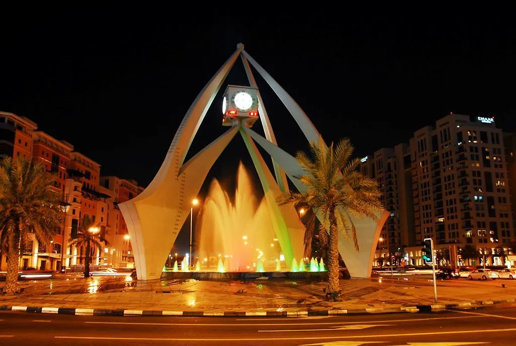 Avari Dubai Hotel-1