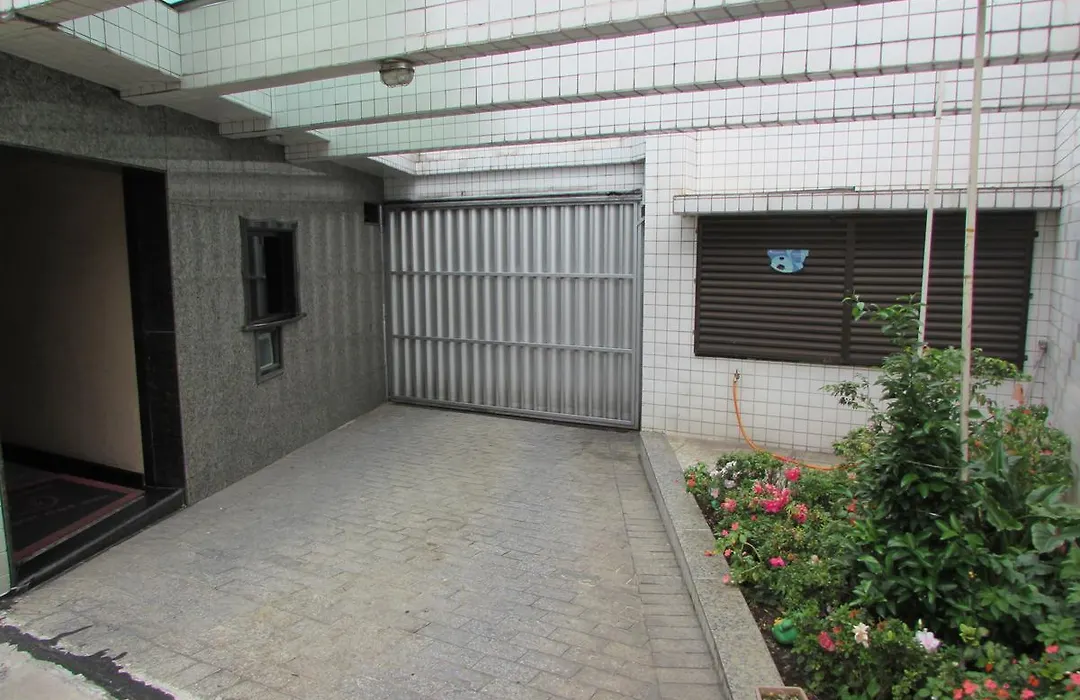 Pleasant Place Hotel-1