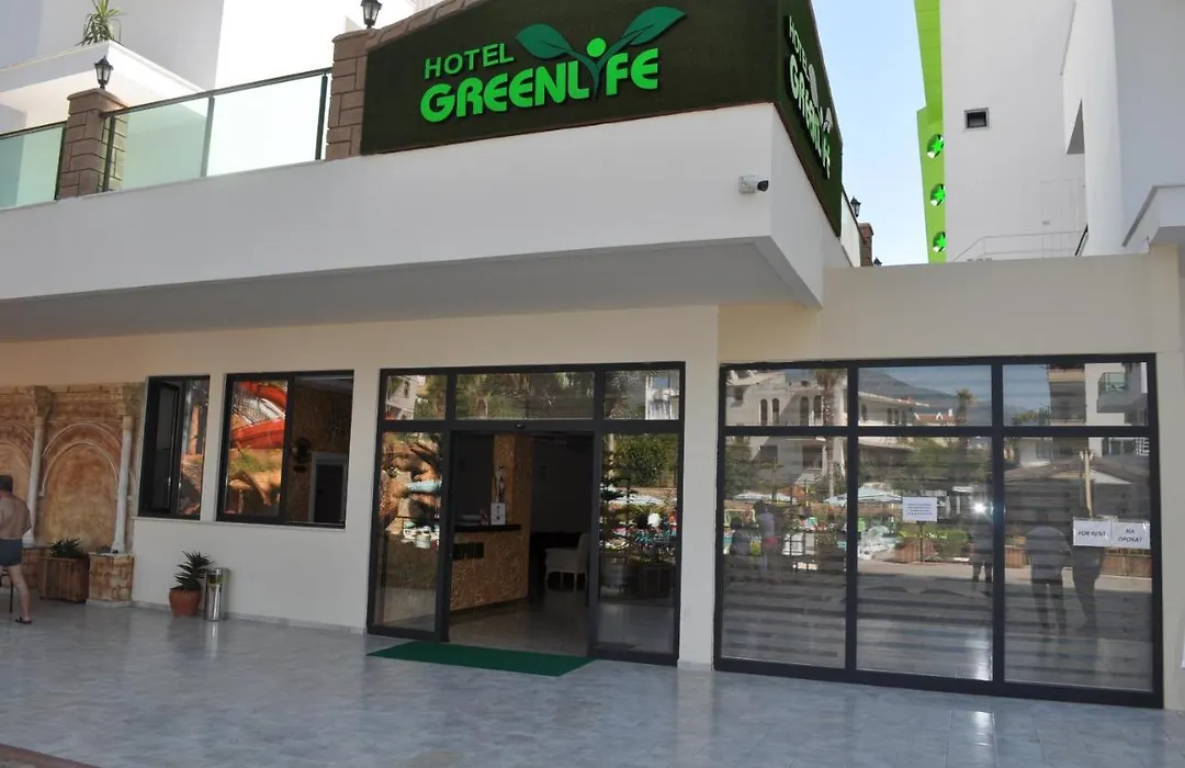 Green Life Hotel-1