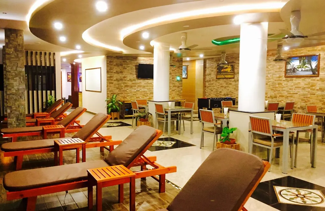 Triton Beach Hotel&Spa-1