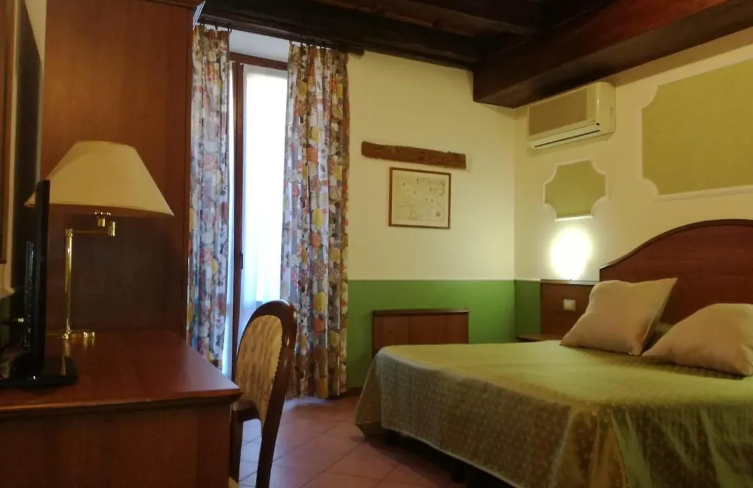 Hotel Cavour-1
