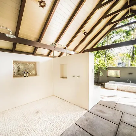 Paradise Cove Villa (Adults Only)-2