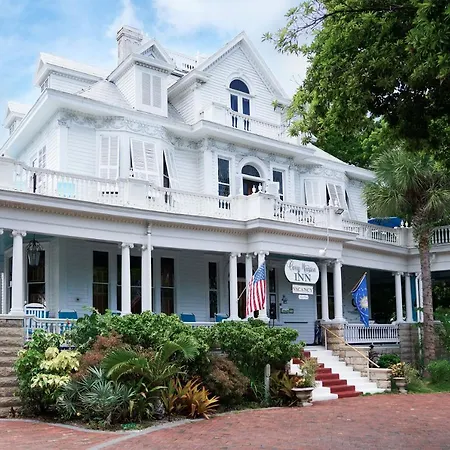 Amsterdam'S Curry Mansion Inn-3