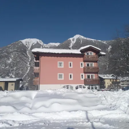 Hotel Garni Al Nardis-3