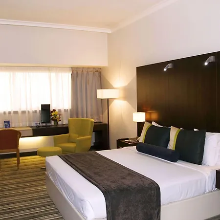 Avari Dubai Hotel-2