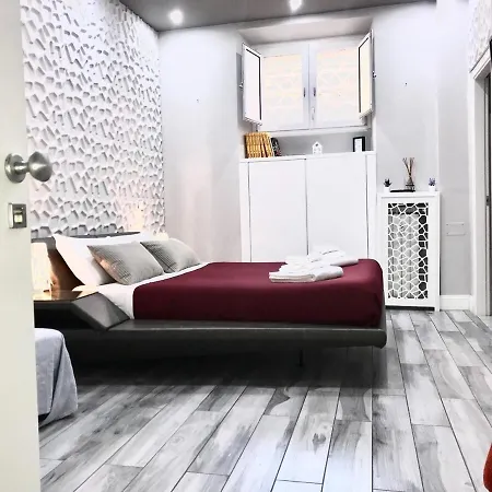 Rooms Via Tacito-2