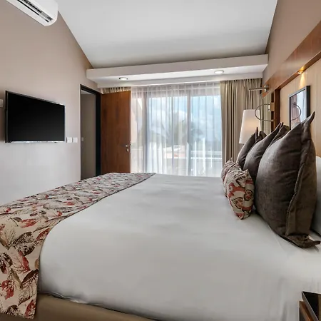 Wyndham Grand Cancun All Inclusive Resort & Villas-2