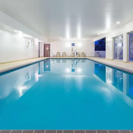 Days Inn By Wyndham Colorado Springs Airport-2