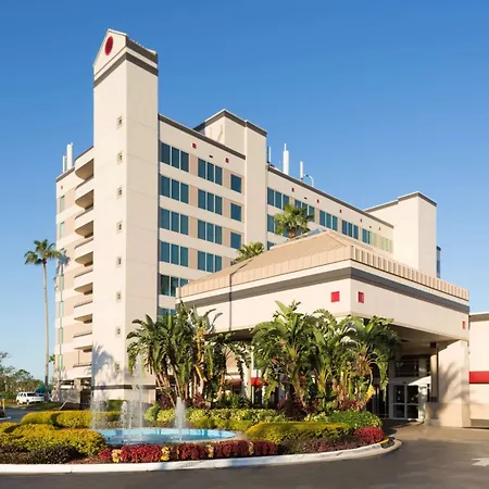Ramada By Wyndham Kissimmee Gateway - Free Theme Park Shuttle-3