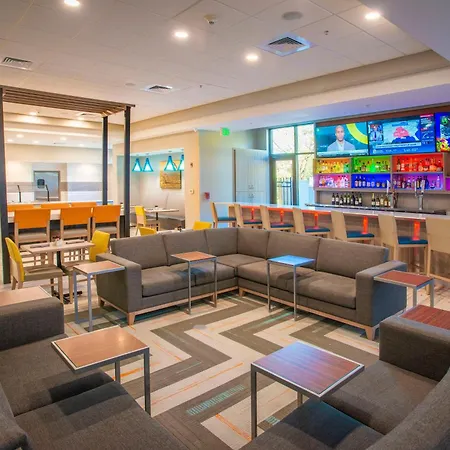 Holiday Inn Pensacola - University Area By Ihg-2