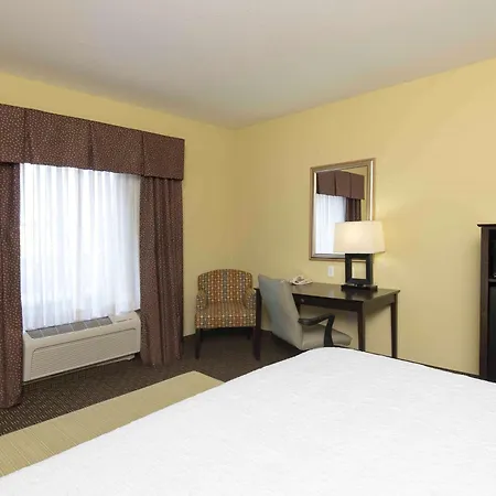 Hampton Inn & Suites Danville-2