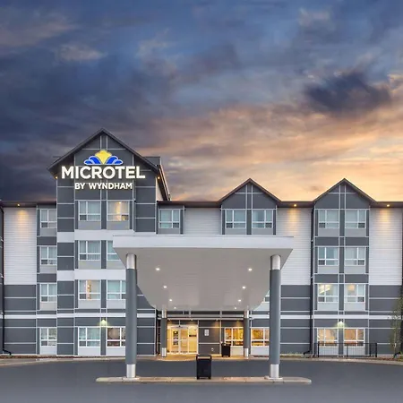 Microtel Inn & Suites By Wyndham Fort Mcmurray-2