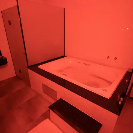 Bliss Motel-2