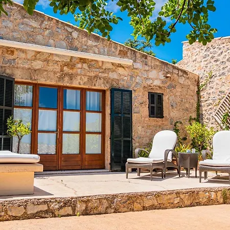 Cases De Son Barbassa Hotel & Restaurant-3