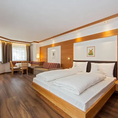 Garni-Hotel Aghel Suites & Apartments-3